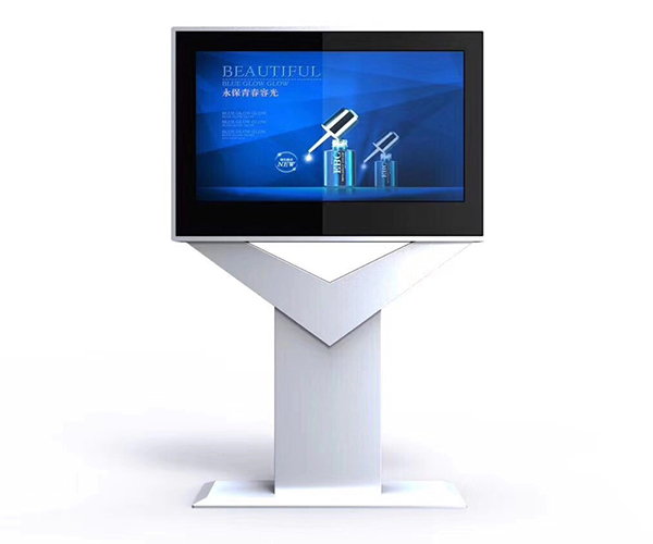 戶(hù)外橫屏廣告機(jī)